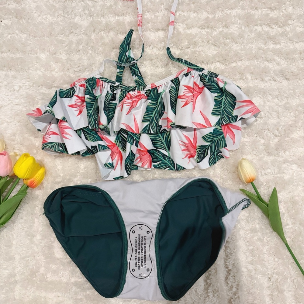 Floral Ruffle Bikini Set - Picture 2 of 5